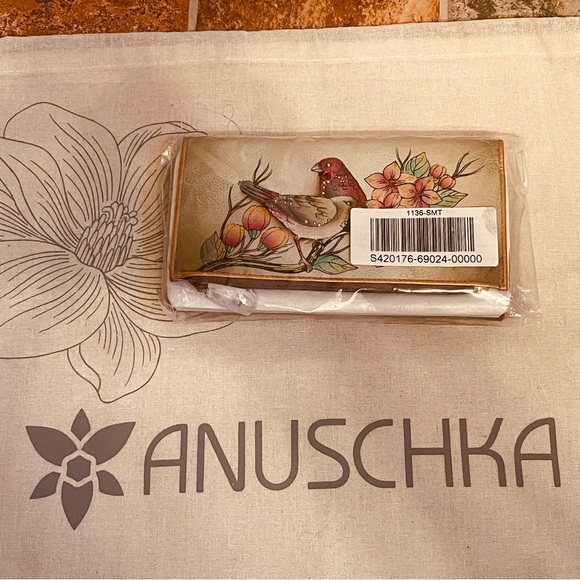 🪿NWT! Summer Tryst Anna by Anuschka, Retired! Birds&Flowers, Hand Painted! - Picture 3 of 6